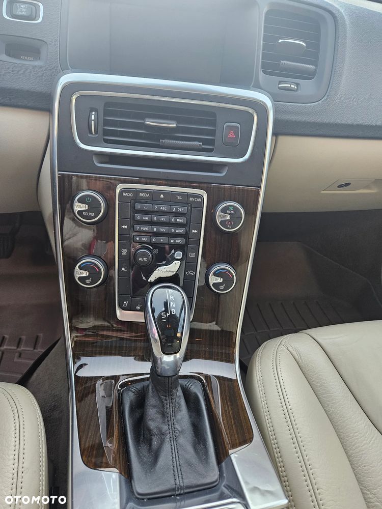 Volvo S60 2.5 T5 - 20