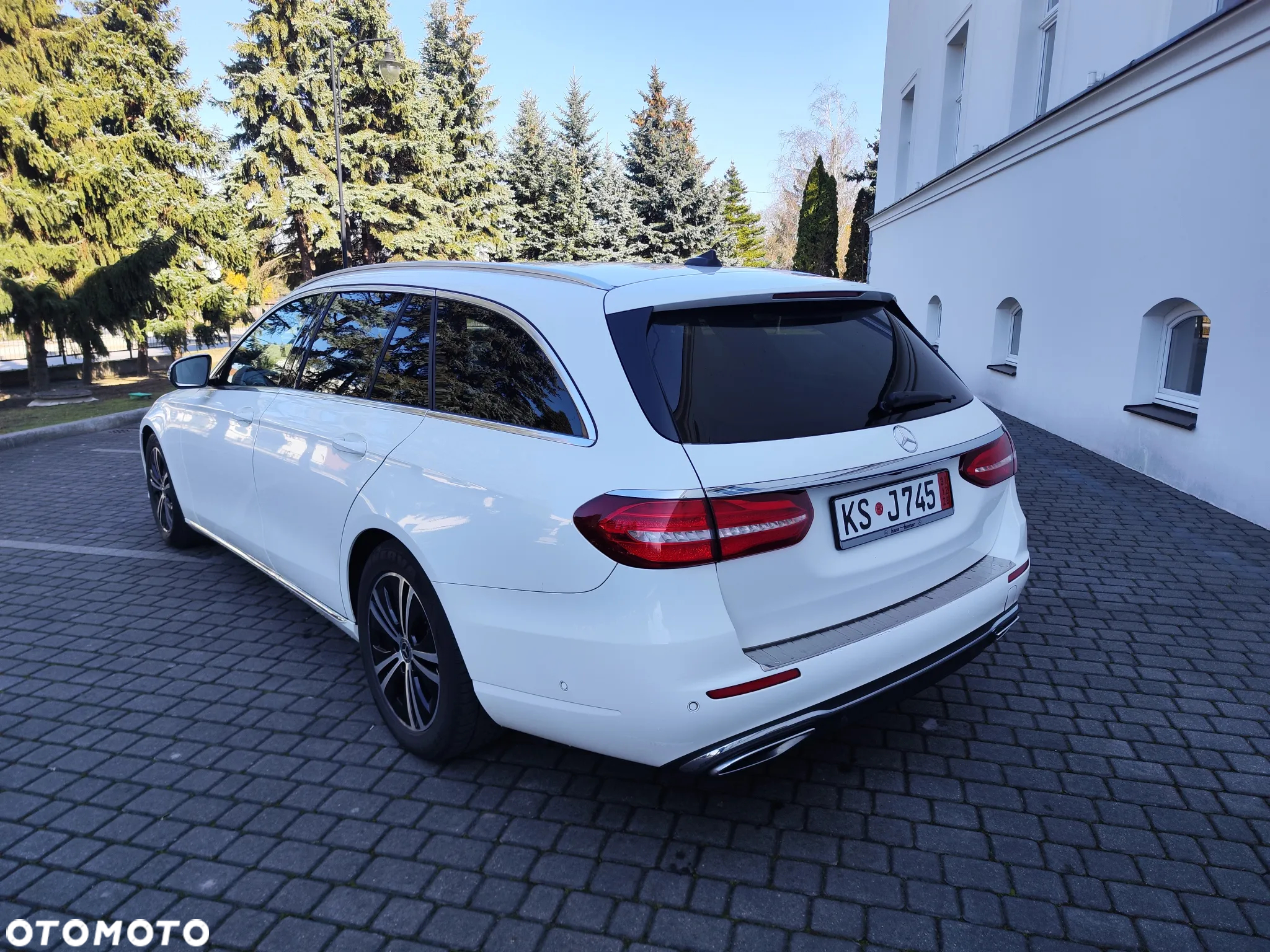 Mercedes-Benz Klasa E 220 d Avantgarde - 14