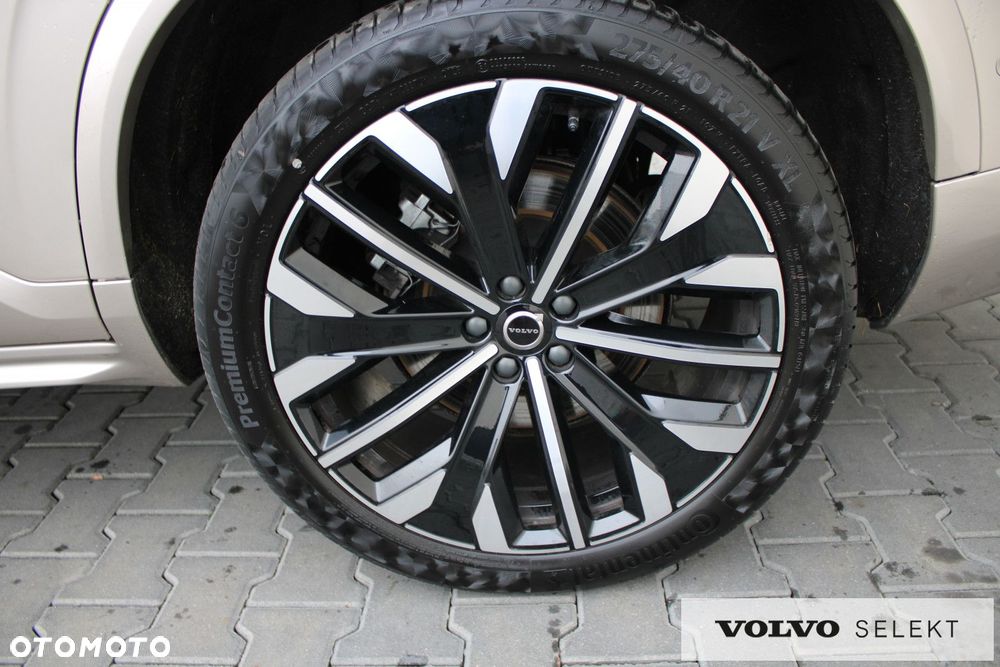 Volvo XC 90 - 22