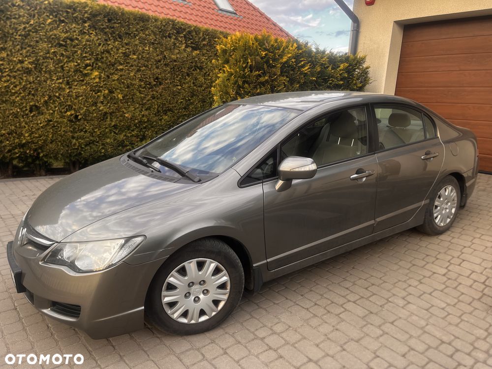 Honda Civic 1.8 Comfort - 3