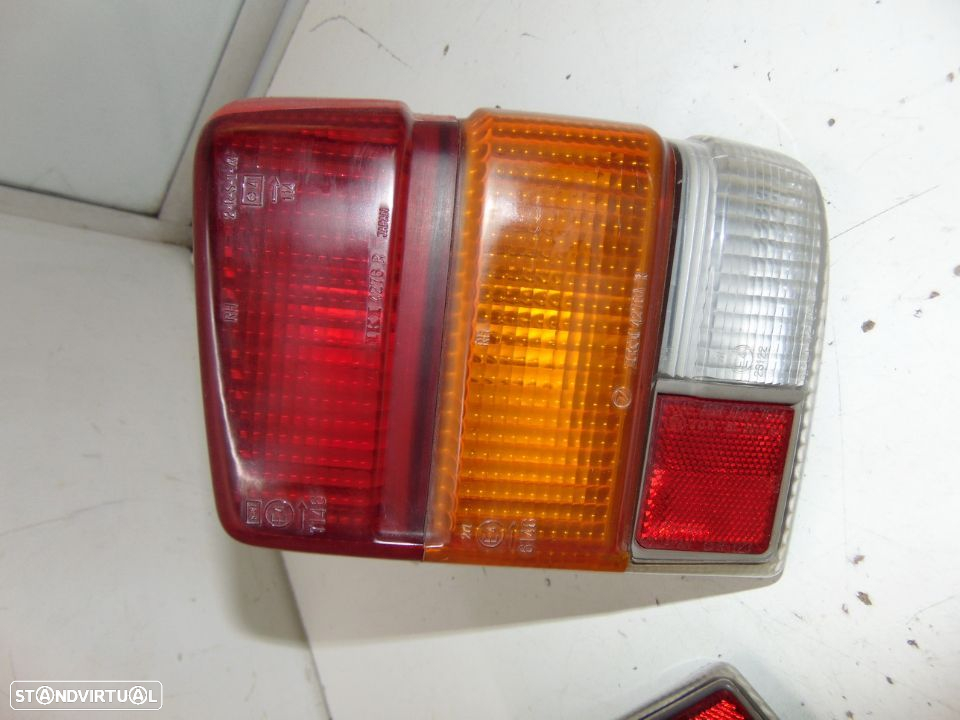 Subaru 700 farolins e faróis - 8