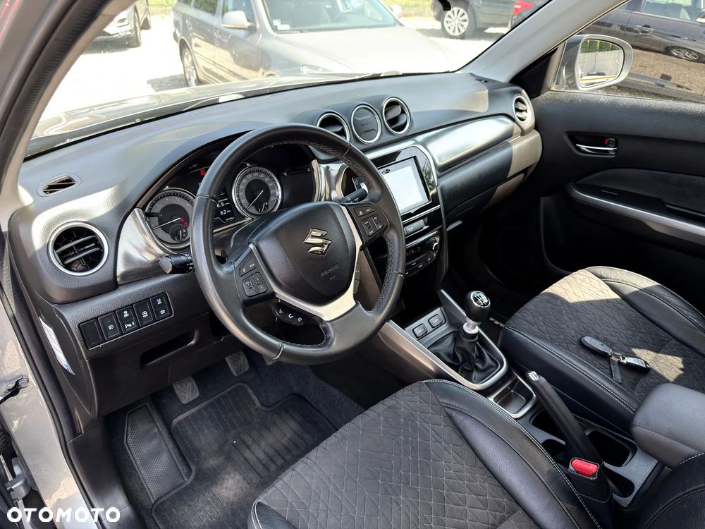 Suzuki Vitara 1.4 Boosterjet Hybrid Comfort+ - 16