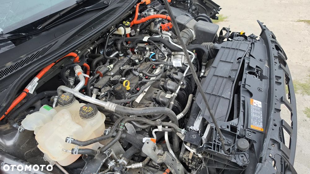 Ford Kuga 2.5 Duratec PHEV TITANIUM - 40