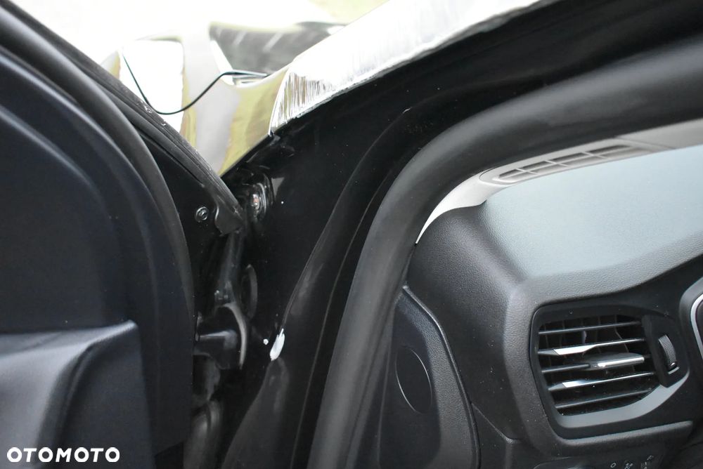 Ford Kuga 2.5P PHEV FWD Titanium - 23