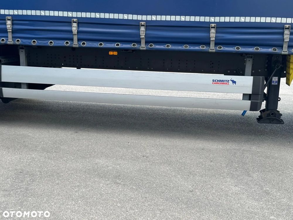 Schmitz Cargobull SCB S3T - 12