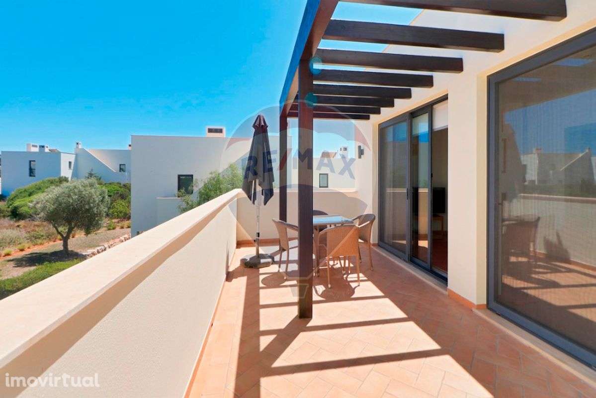 Moradia T2 para venda - Grande imagem: 2/35