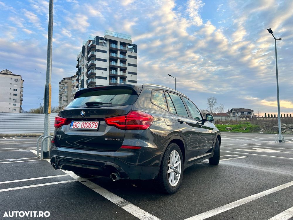 BMW X3 xDrive30e Aut. Luxury Line - 7