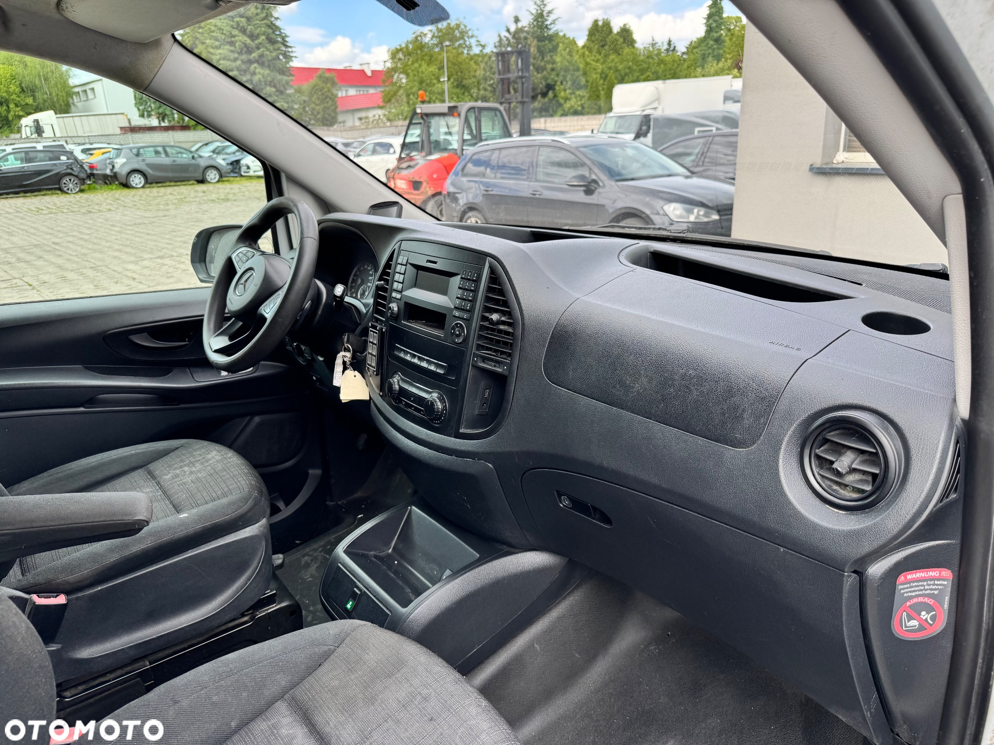 Mercedes-Benz Vito - 9