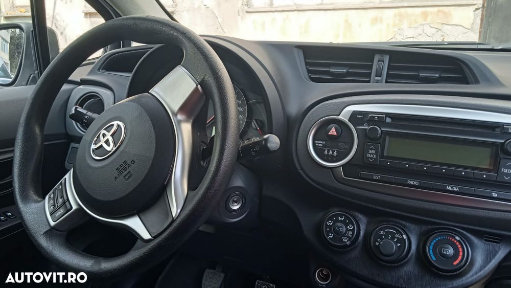 Toyota Yaris 1.4 D-4D - 6