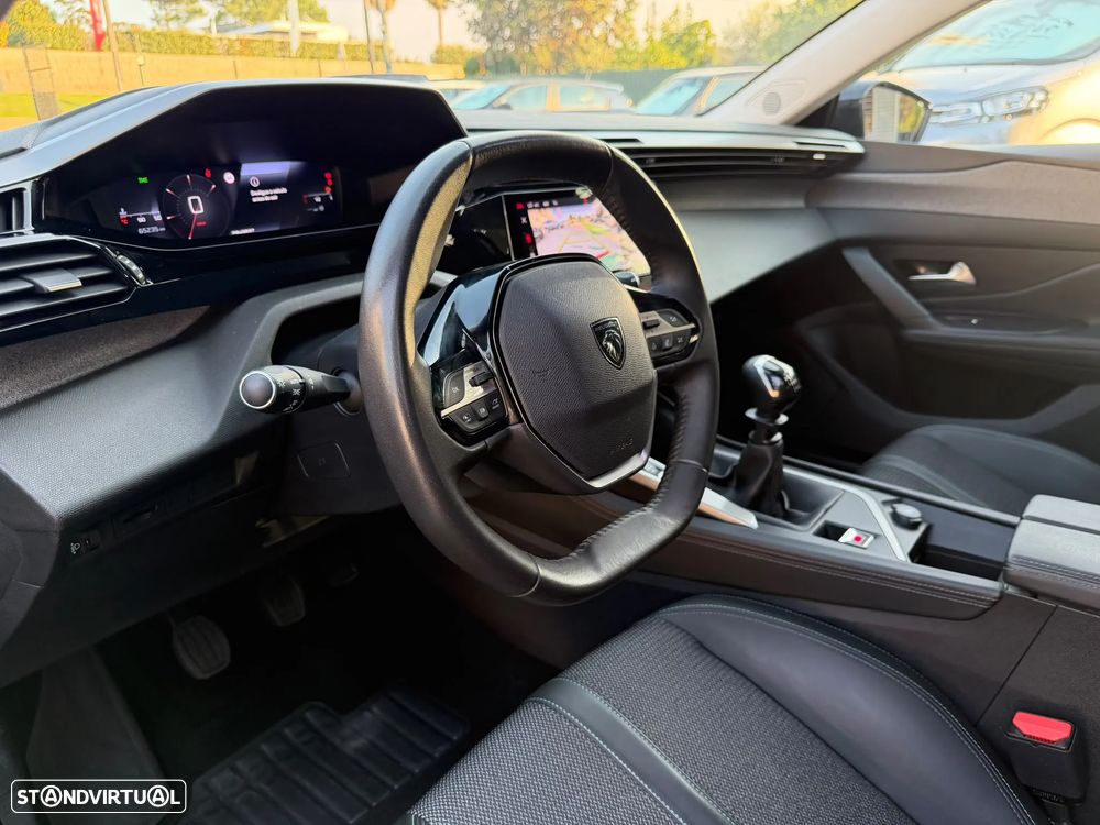Peugeot 308 SW 1.2 PureTech Allure Pack - 12