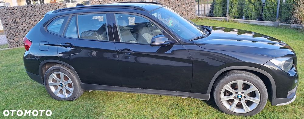 BMW X1 sDrive20i Sport Line - 2