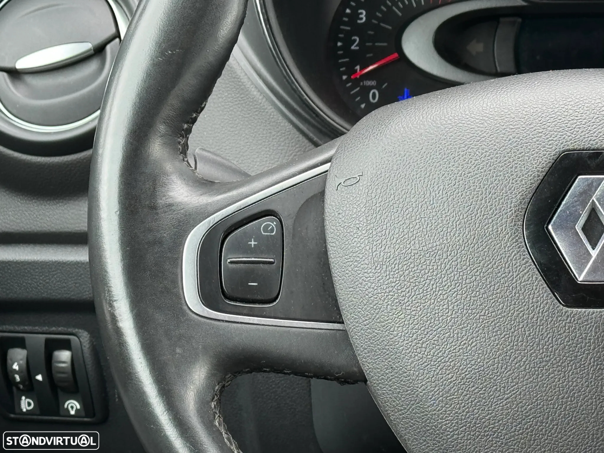 Renault Captur (ENERGY) TCe 90 INTENS - 36