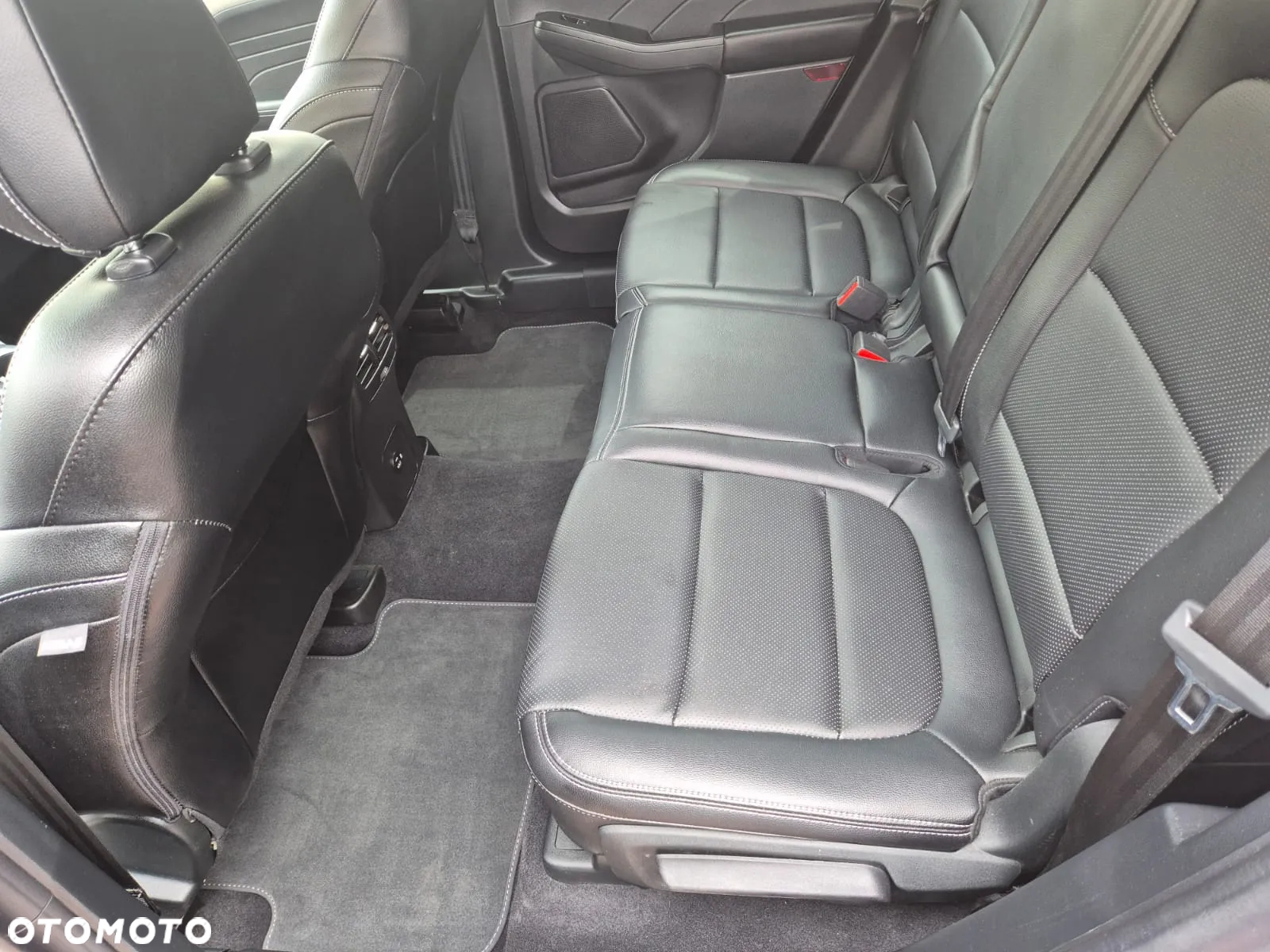 Ford Escape 1.5 EcoBoost AWD SE - 26