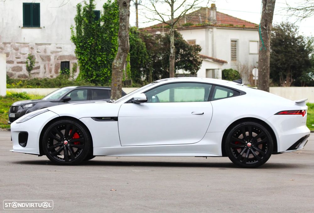 Jaguar F-Type 2.0 i4 R-Dynamic Black - 19