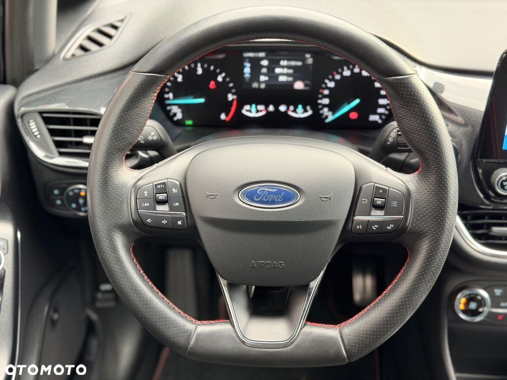 Ford Fiesta 1.5 TDCi S&S ST-LINE - 22