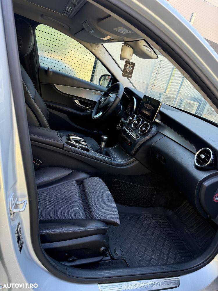 Mercedes-Benz C 220 CDI BlueEFFICIENCY - 13