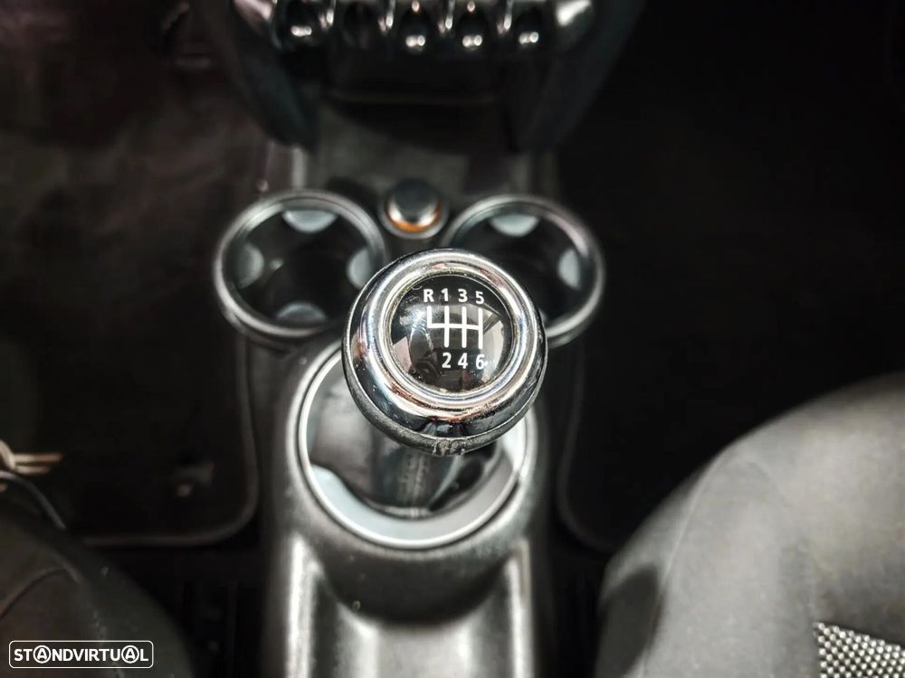 MINI 3 Portas Cooper - 11