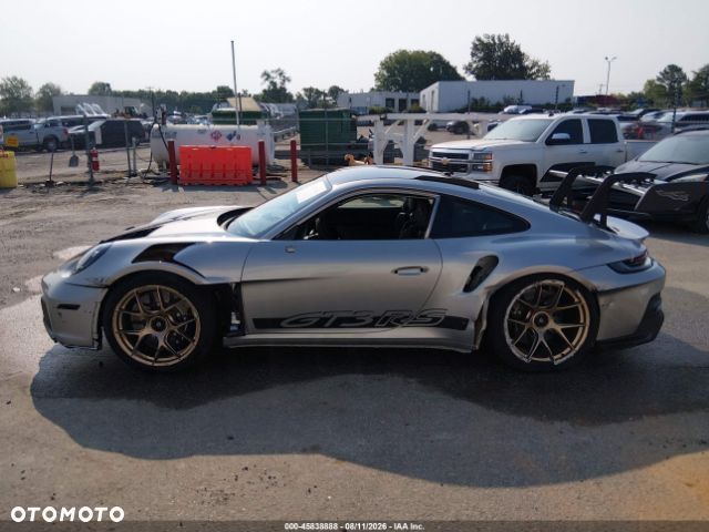 Porsche 911 - 4