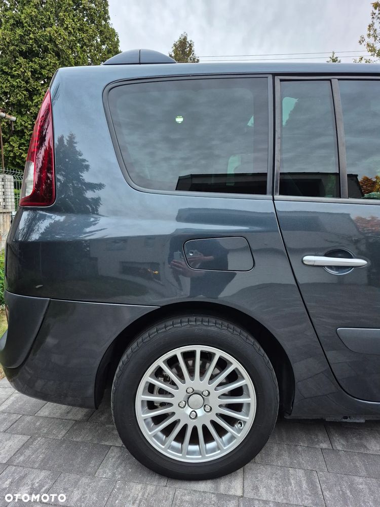 Renault Grand Espace 2.0 dCi Initiale - 31