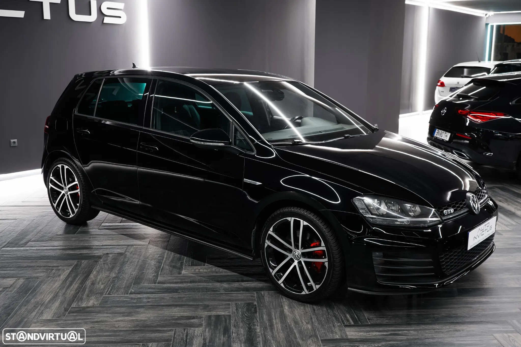 VW Golf 2.0 TDI GTD DSG - 14