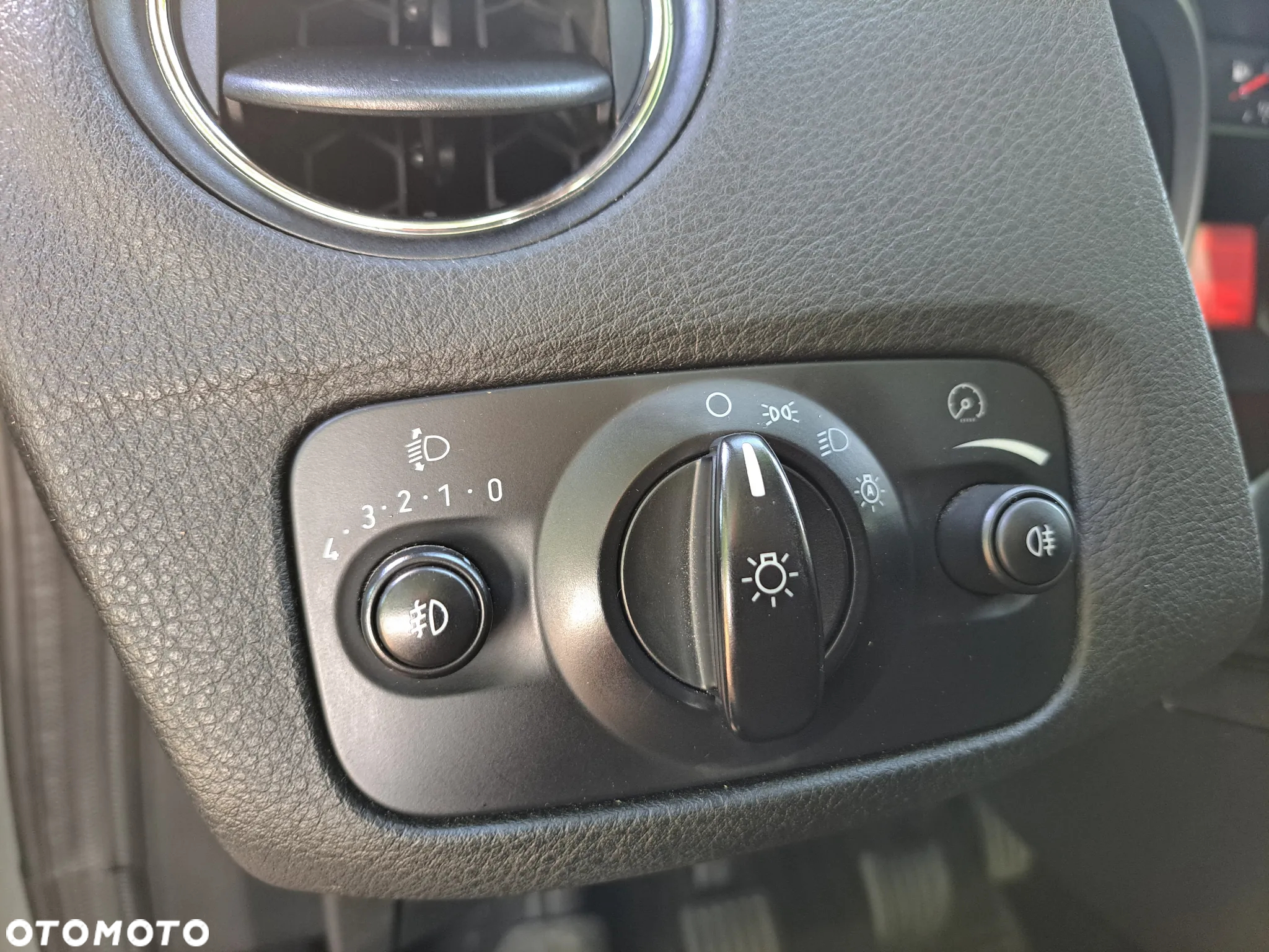 Ford Mondeo 2.0 Trend X - 17
