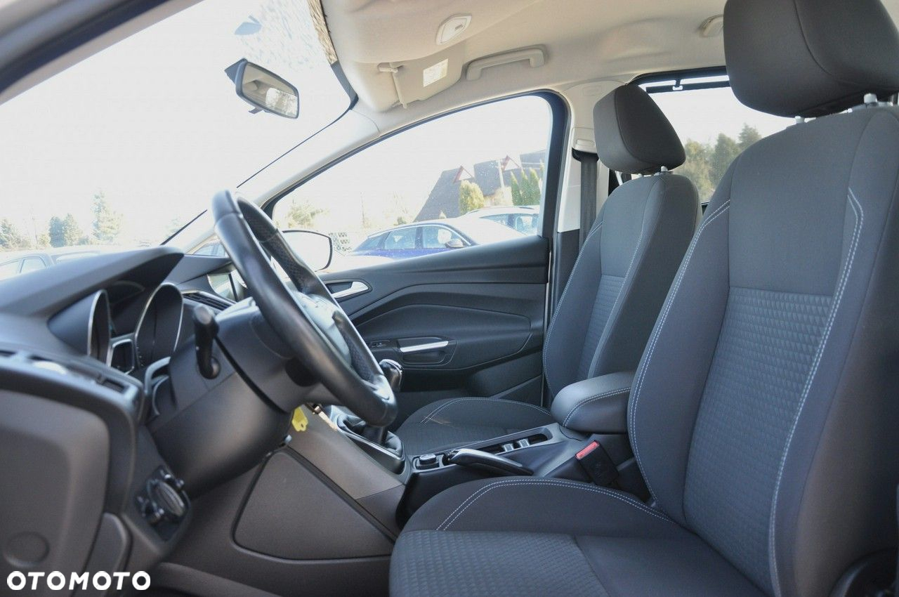 Ford Grand C-MAX - 14