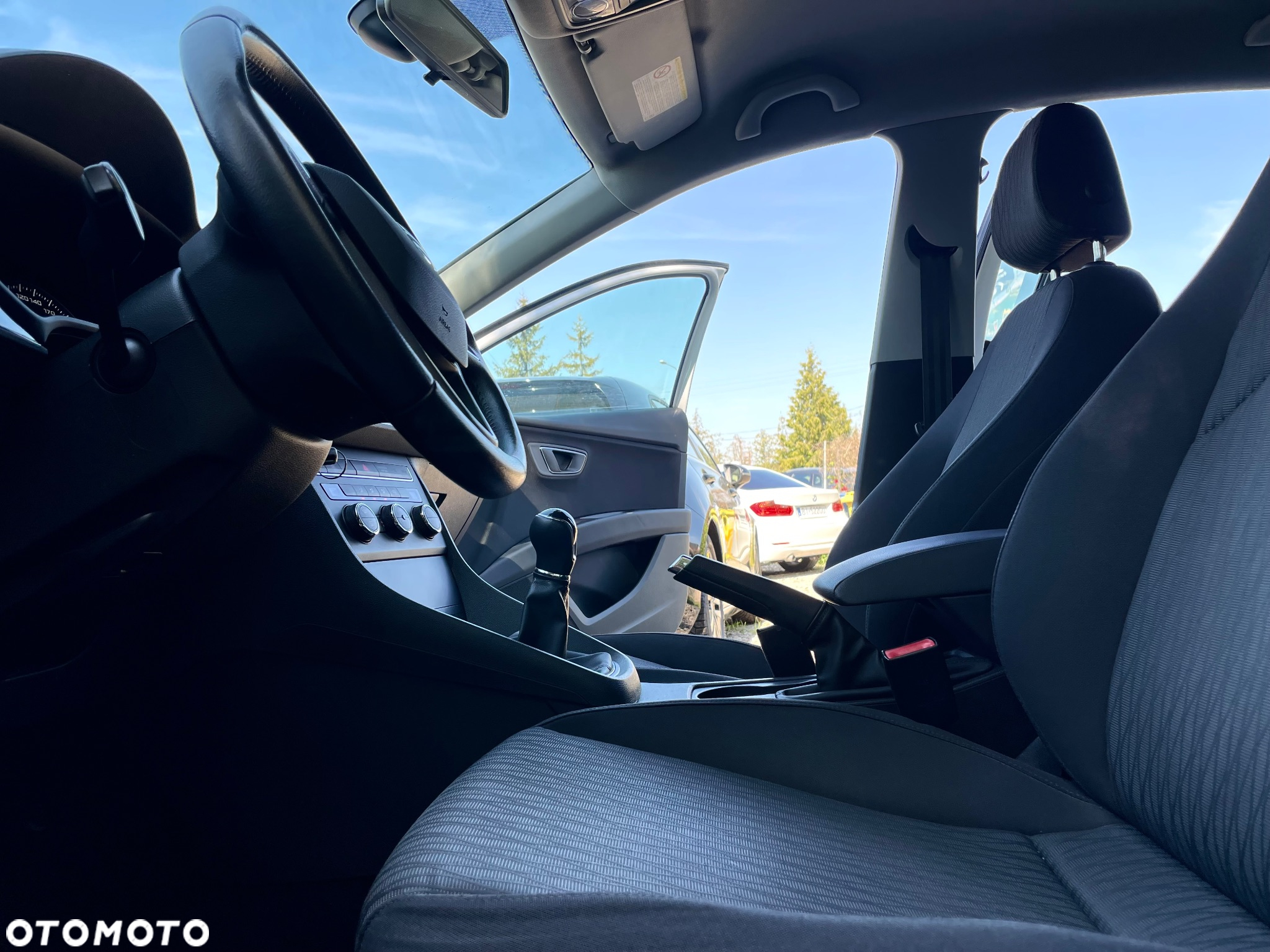 Seat Leon ST 1.6 TDI CONNECT - 9