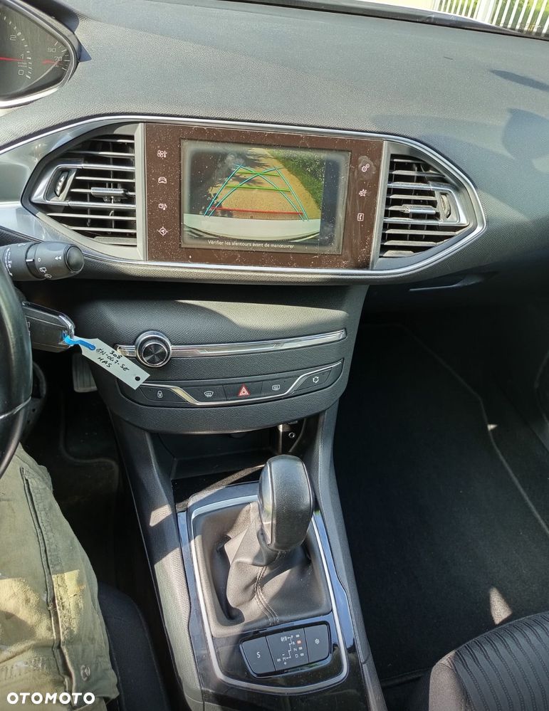Peugeot 308 1.2 PureTech GPF GT Pack S&S EAT8 - 8
