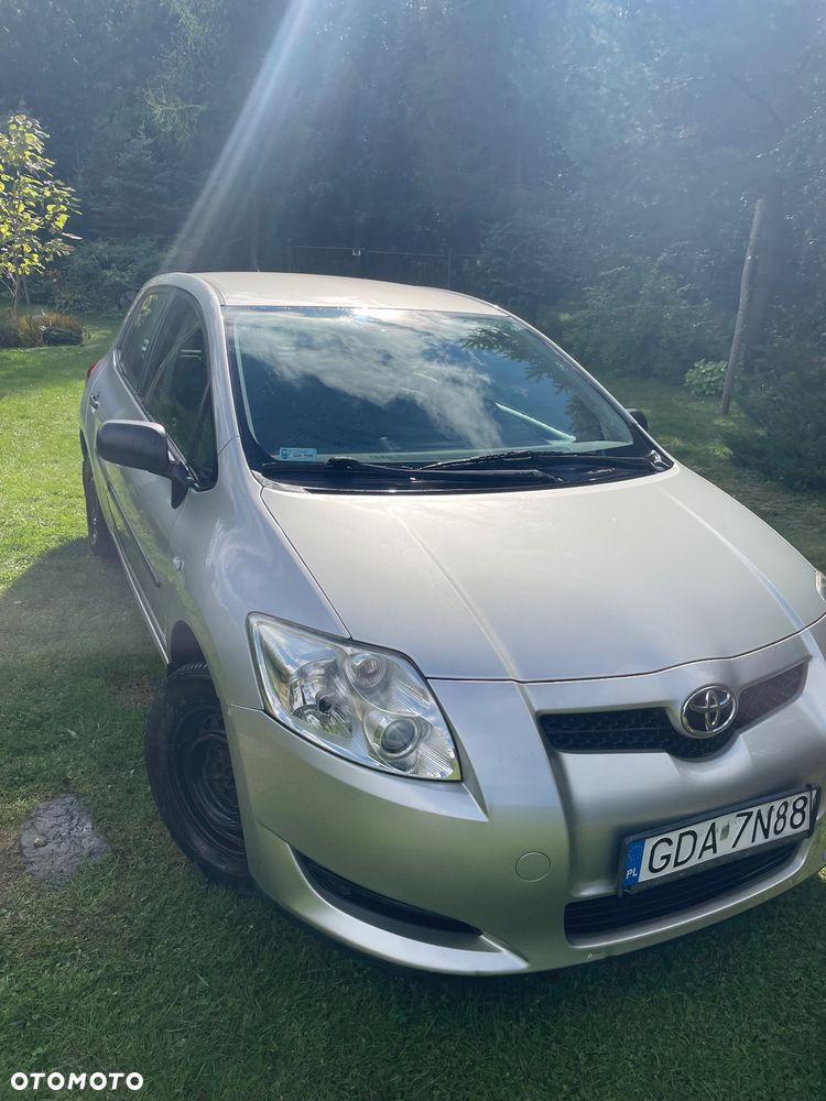 Toyota Auris 1.4 D-4D Terra - 6
