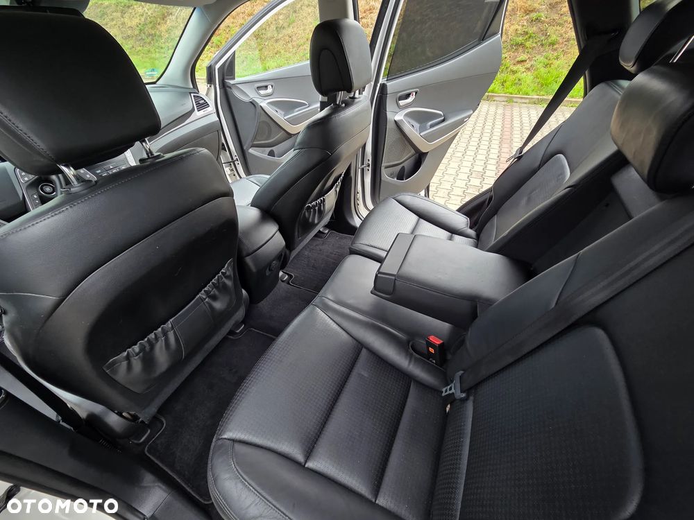 Hyundai Santa Fe 2.2 CRDi 4WD CPF Automatik Premium - 38