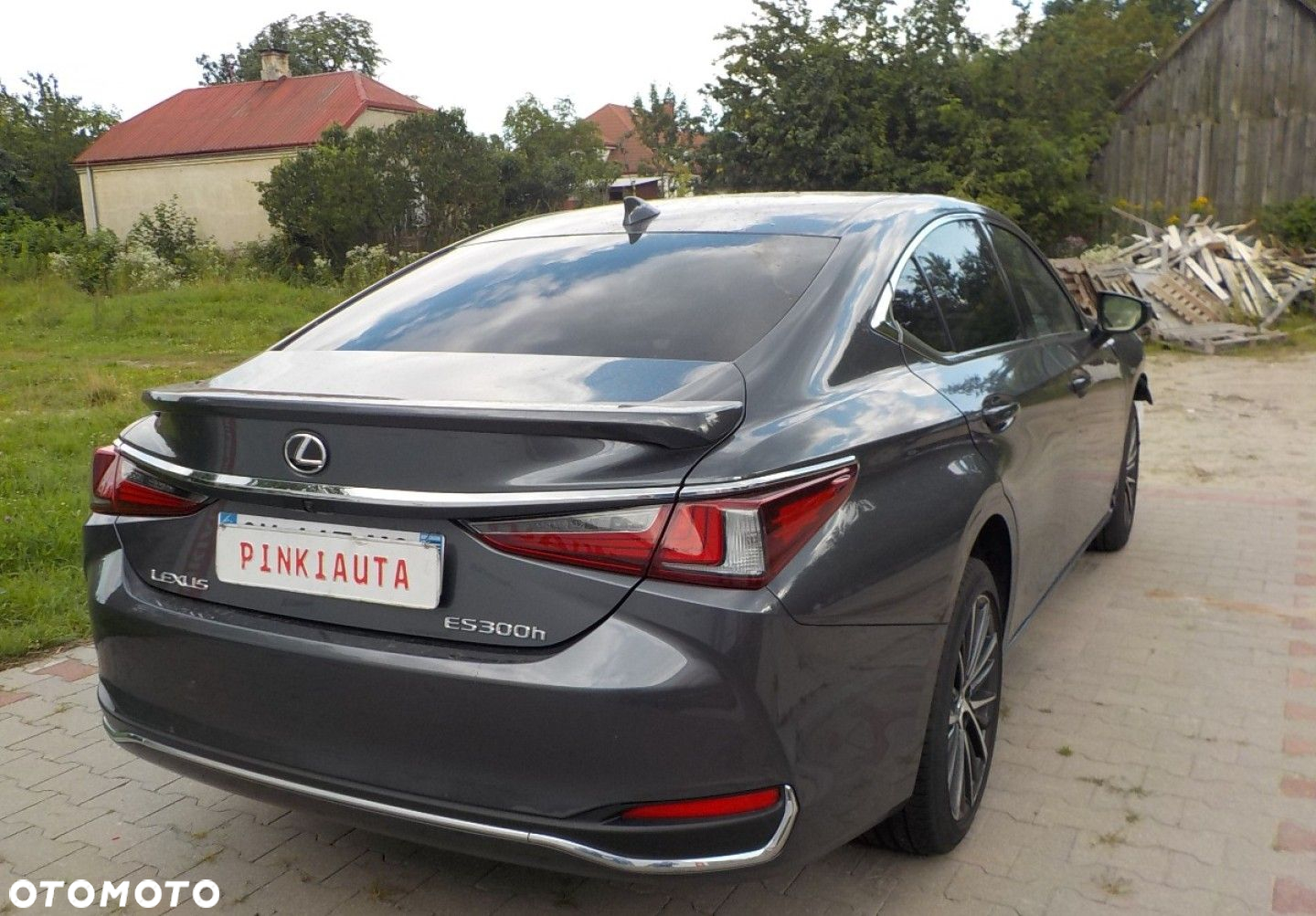 Lexus ES - 14