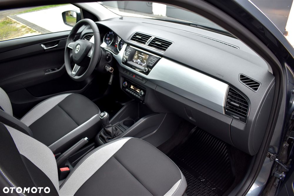Skoda Fabia 1.2 TSI Cool Edition - 23
