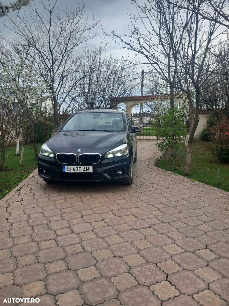 BMW Seria 2 218d Sport-Aut. Sport Line - 1