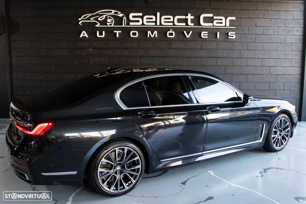 BMW 740 d xDrive Pack M Auto - 19