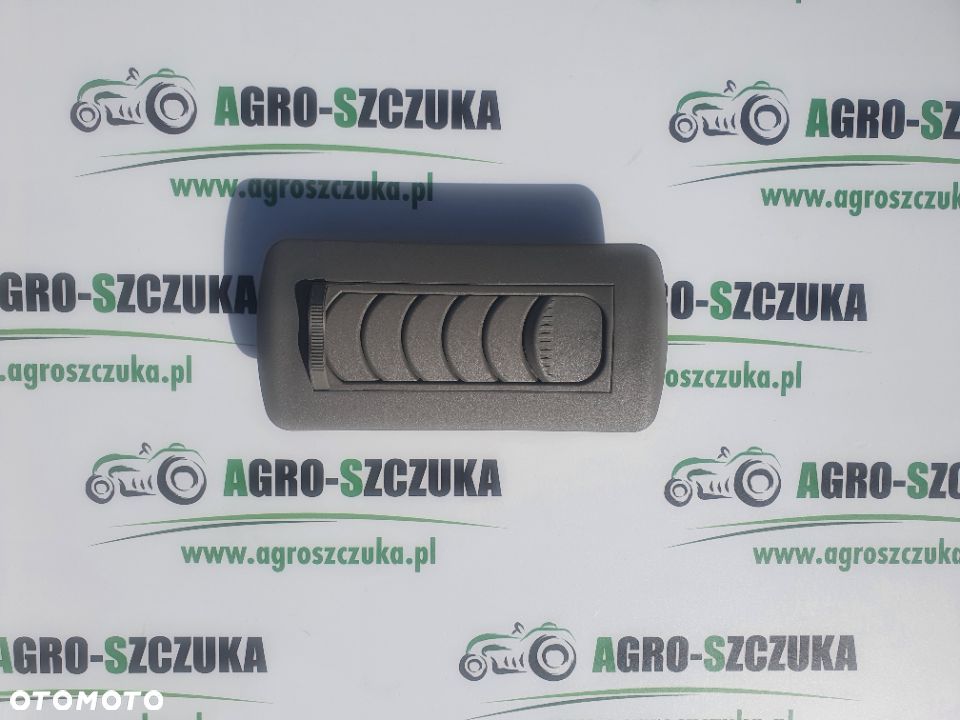 DYSZA KRATKA NAWIEWU CZWOROKĄTNA FENDT - 1