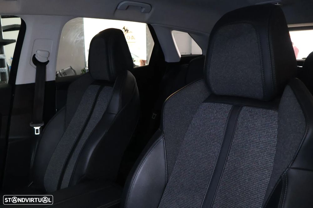 Peugeot 3008 BlueHDi 130 Stop & Start EAT8 Allure - 22