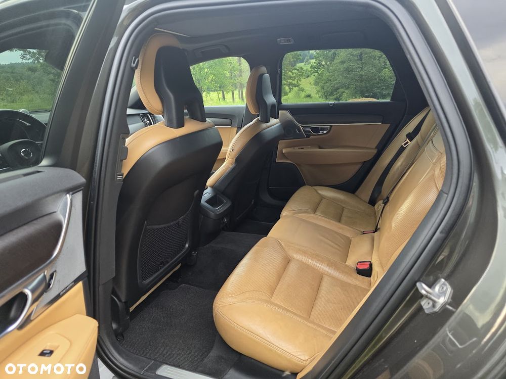 Volvo V90 Cross Country T6 AWD - 9
