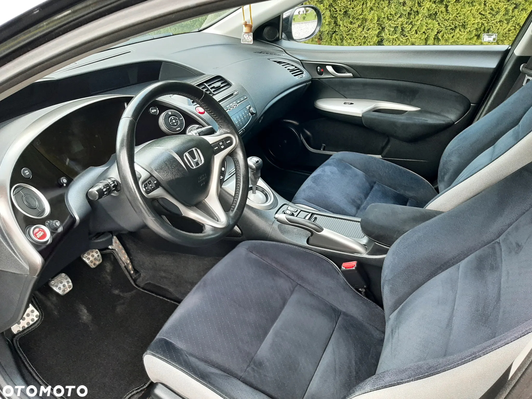 Honda Civic 1.8 Executive - 13