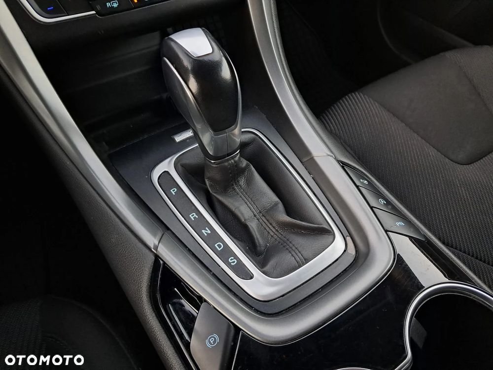 Ford Mondeo 2.0 T Titanium S MPS6 - 20