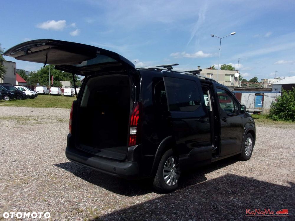 Peugeot Rifter - 16