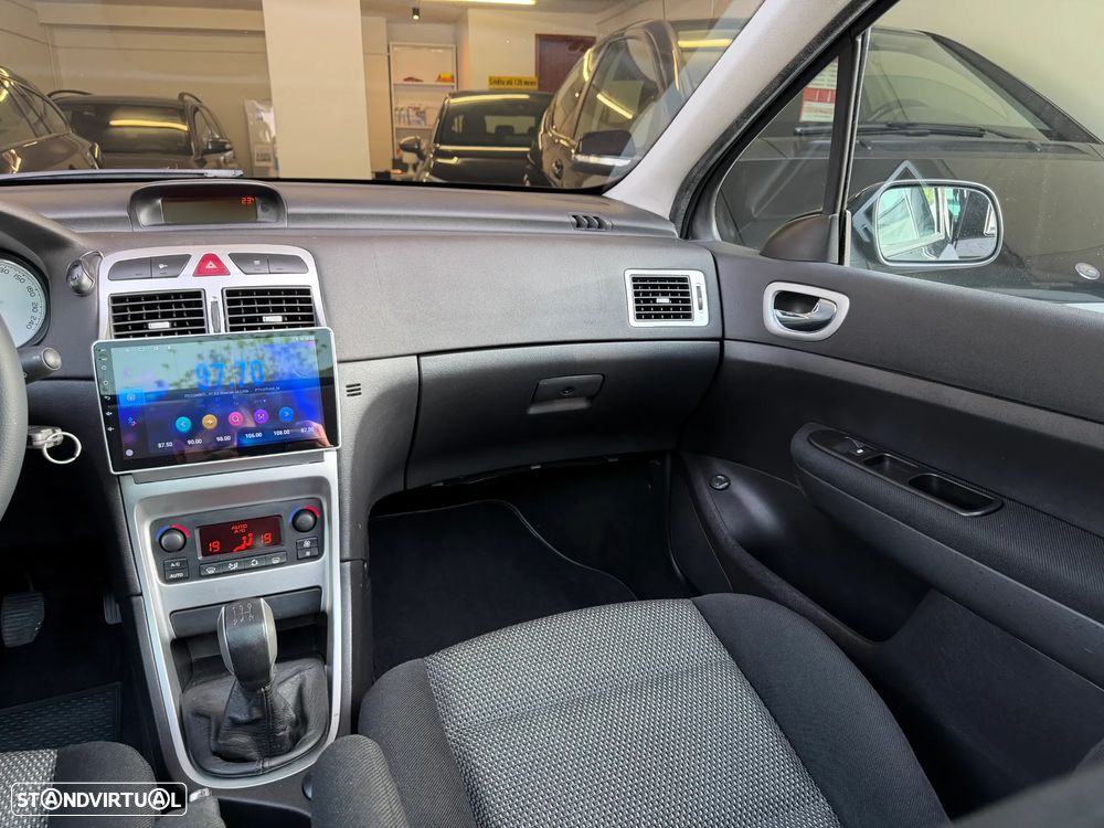 Peugeot 307 1.6 HDi Executive - 16