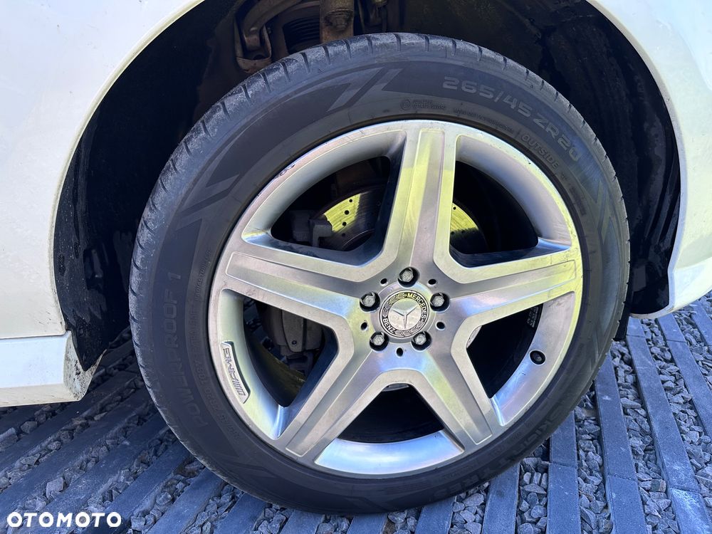 Mercedes-Benz ML 350 BlueTEC 4-Matic - 21