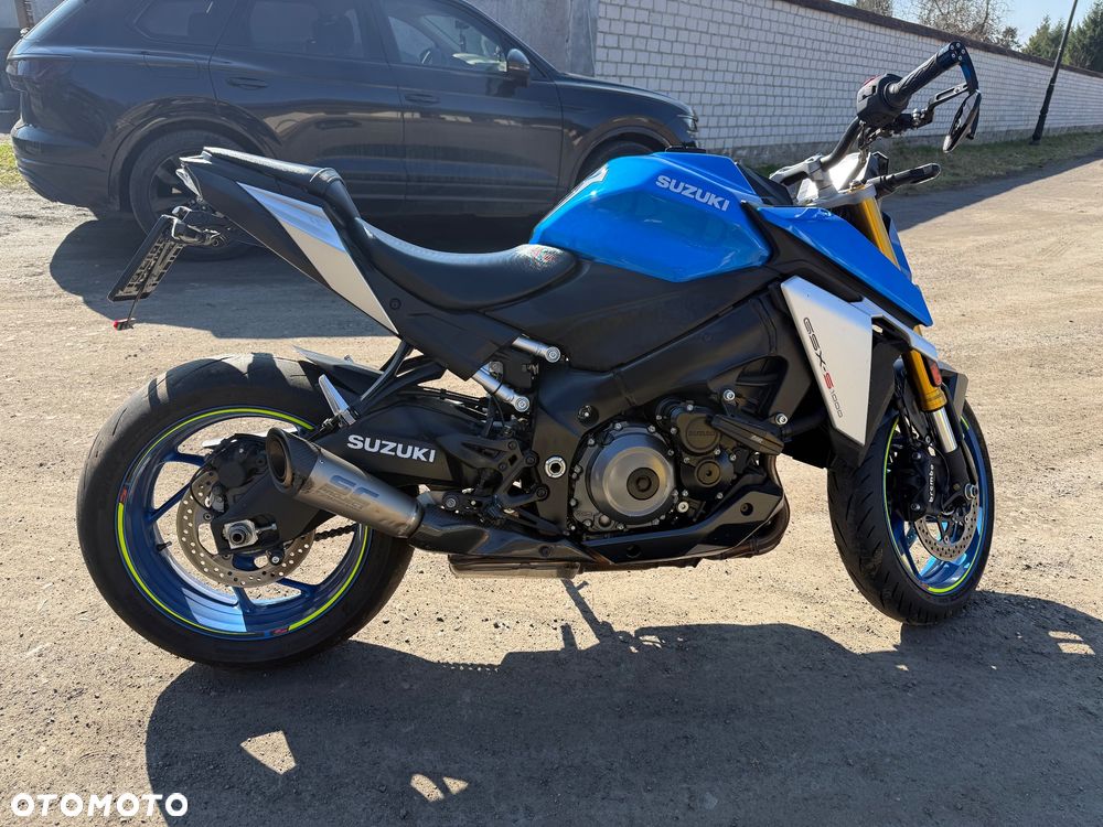 Suzuki GSX 1000 - 5