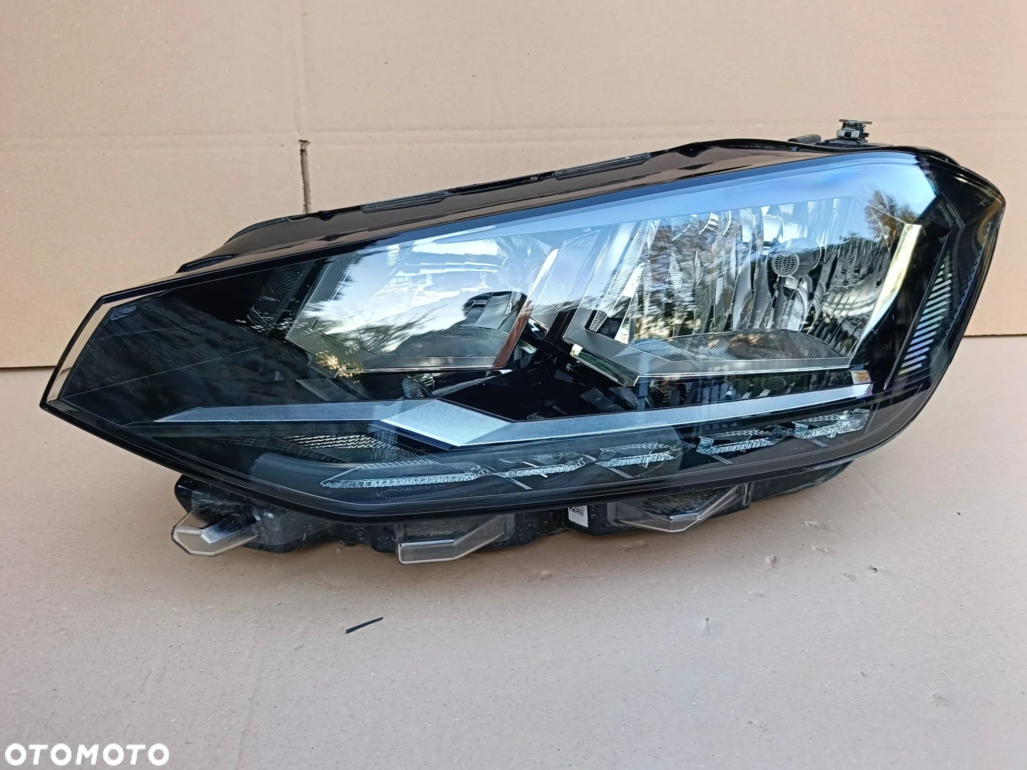 Lampa przednia lewa LED VW Sportsvan lift reflektor 517941005D - 1