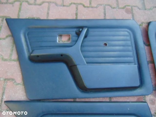 BMW E30 SEDAN KOMBI IGŁA boczek boczki RARYTAS czarne przód tył komplet LUX STAN - 3