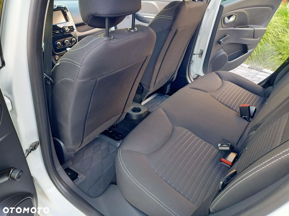 Renault Clio - 7