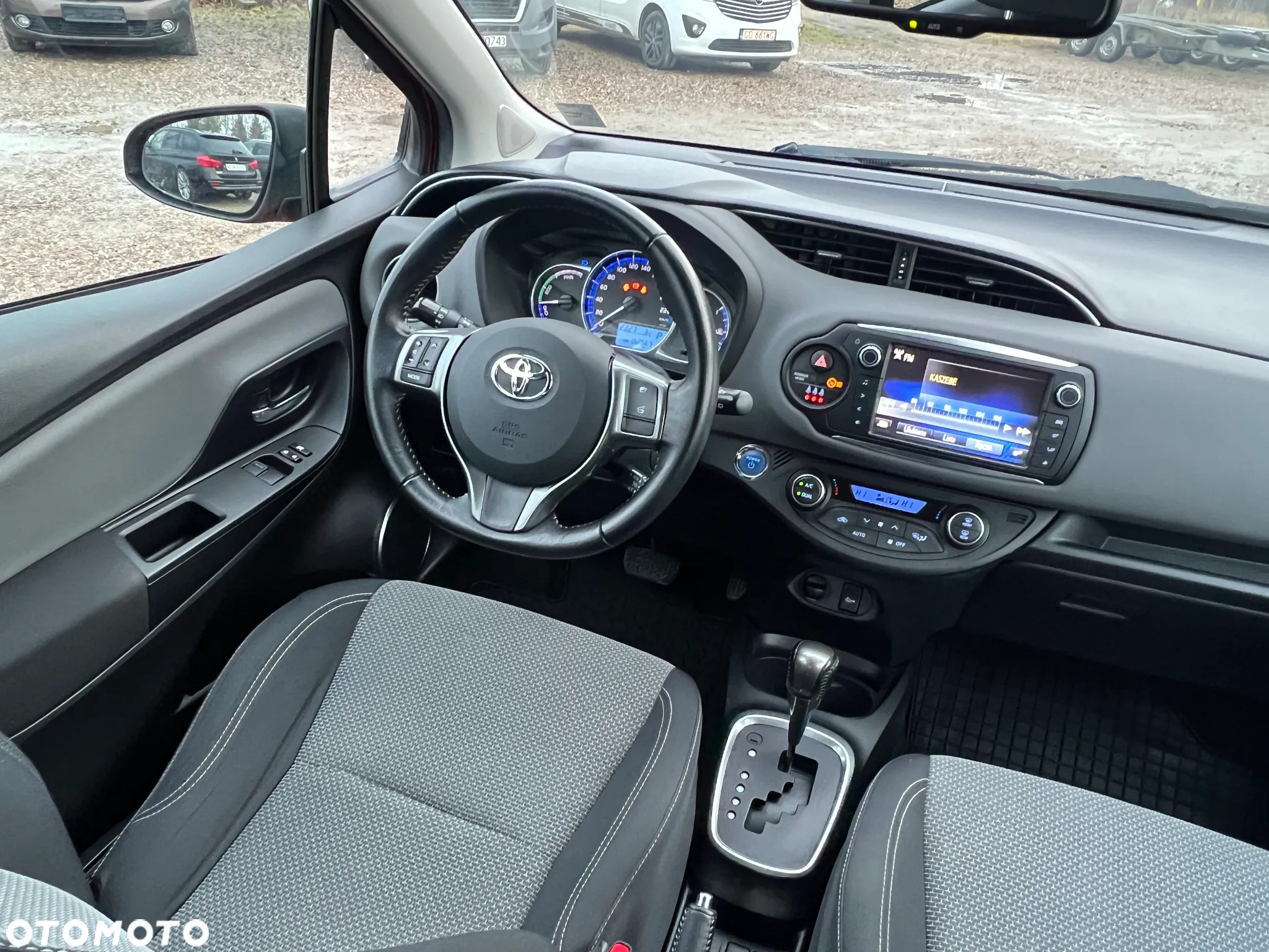 Toyota Yaris - 19