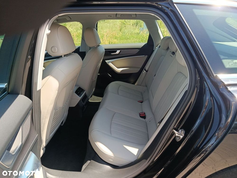 Audi A6 Avant - 14