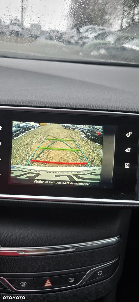 Peugeot 308 BlueHDi FAP 120 Stop & Start Allure - 28