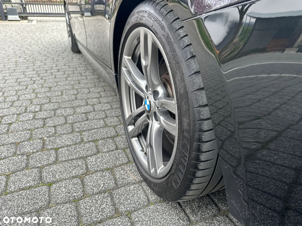 BMW Seria 3 318d Edition M Sport Shadow - 19